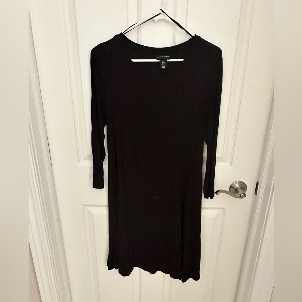 Black 1/4 sleeve light Dress